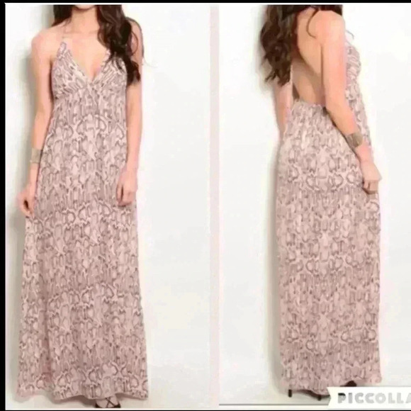 Dresses & Skirts - NEW Sexy Pink snake print blush Halter dress! Very cute and flowy!